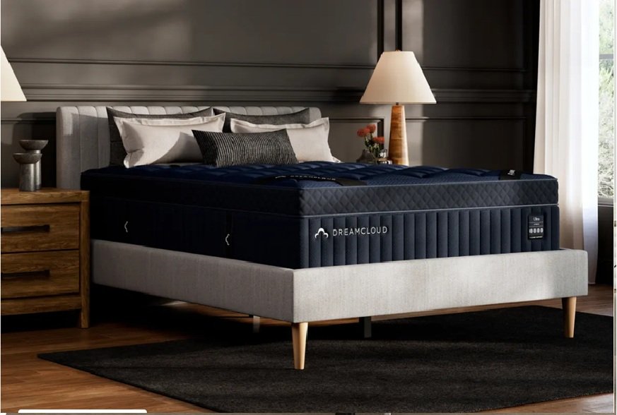 Luxury Hybrid Mattress by 